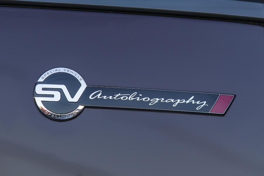 Логотип Land Rover Range Rover SVAutobiography 2016 года  (AU) (фото 15 из 18)